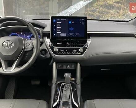 Білий Тойота Corolla Cross, об'ємом двигуна 2 л та пробігом 1 тис. км за 38750 $, фото 11 на Automoto.ua