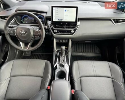 Белый Тойота Corolla Cross, объемом двигателя 2 л и пробегом 3 тыс. км за 39037 $, фото 9 на Automoto.ua