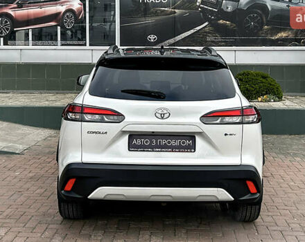 Белый Тойота Corolla Cross, объемом двигателя 1.99 л и пробегом 6 тыс. км за 34991 $, фото 5 на Automoto.ua