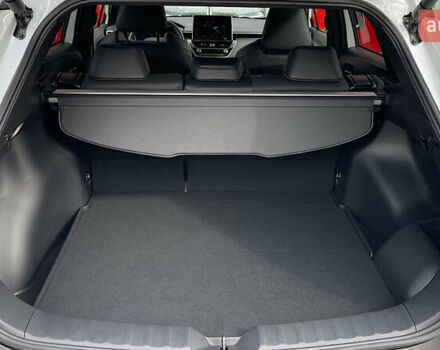 Белый Тойота Corolla Cross, объемом двигателя 2 л и пробегом 1 тыс. км за 39045 $, фото 9 на Automoto.ua