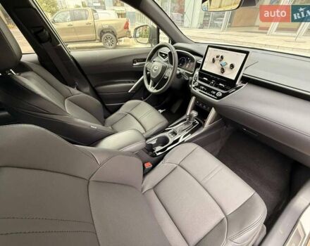 Білий Тойота Corolla Cross, об'ємом двигуна 2 л та пробігом 2 тис. км за 39378 $, фото 27 на Automoto.ua