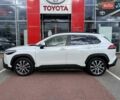 Белый Тойота Corolla Cross, объемом двигателя 2 л и пробегом 3 тыс. км за 39037 $, фото 3 на Automoto.ua