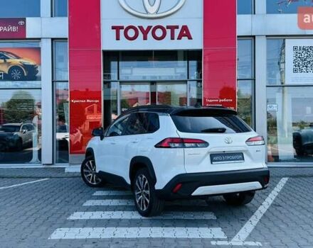 Белый Тойота Corolla Cross, объемом двигателя 2 л и пробегом 1 тыс. км за 39546 $, фото 25 на Automoto.ua