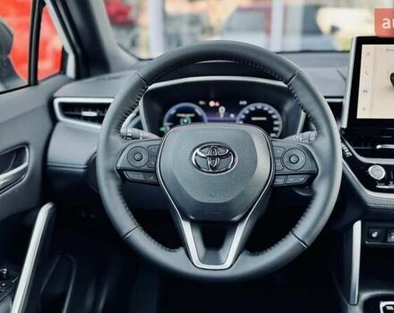 Белый Тойота Corolla Cross, объемом двигателя 2 л и пробегом 1 тыс. км за 39546 $, фото 8 на Automoto.ua