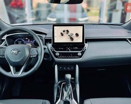 Белый Тойота Corolla Cross, объемом двигателя 2 л и пробегом 1 тыс. км за 39546 $, фото 7 на Automoto.ua