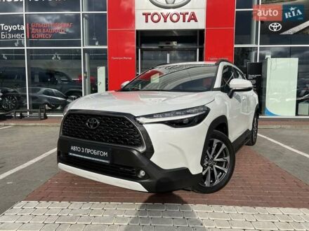 Тойота Corolla Cross 2024 в Виннице на Automoto.ua Белый Тойота Corolla Cross, объемом двигателя 2 л и пробегом 3 тыс. км за 39037 $, фото 1 на Automoto.ua
