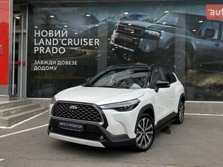 Белый Тойота Corolla Cross, объемом двигателя 2 л и пробегом 1 тыс. км за 38750 $, фото 1 на Automoto.ua
