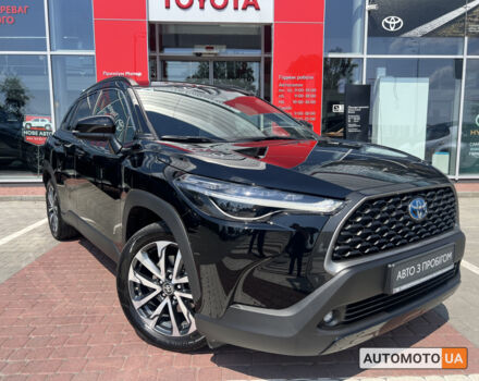 Чорний Тойота Corolla Cross, об'ємом двигуна 2 л та пробігом 18 тис. км за 1320000 $, фото 12 на Automoto.ua