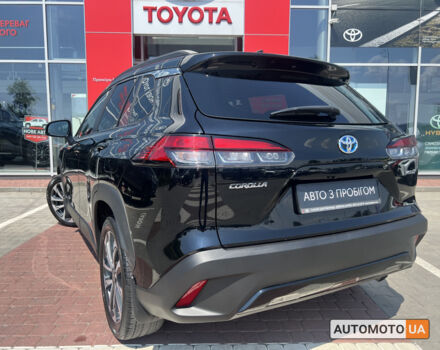 Чорний Тойота Corolla Cross, об'ємом двигуна 2 л та пробігом 18 тис. км за 1320000 $, фото 3 на Automoto.ua