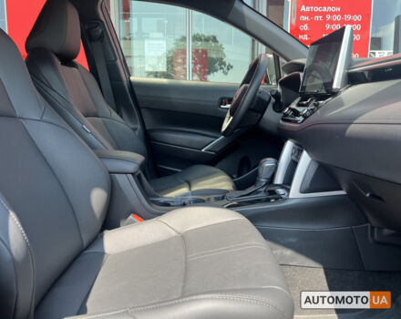 Чорний Тойота Corolla Cross, об'ємом двигуна 2 л та пробігом 18 тис. км за 1320000 $, фото 8 на Automoto.ua