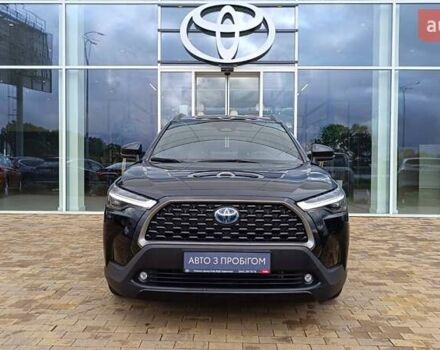 Черный Тойота Corolla Cross, объемом двигателя 2 л и пробегом 13 тыс. км за 38470 $, фото 4 на Automoto.ua