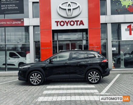 Черный Тойота Corolla Cross, объемом двигателя 2 л и пробегом 30 тыс. км за 1470000 $, фото 6 на Automoto.ua