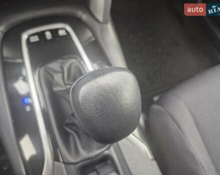 Черный Тойота Corolla Cross, объемом двигателя 2 л и пробегом 33 тыс. км за 32500 $, фото 44 на Automoto.ua