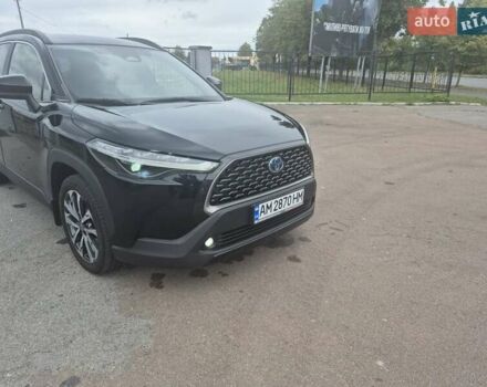 Черный Тойота Corolla Cross, объемом двигателя 2 л и пробегом 33 тыс. км за 32500 $, фото 1 на Automoto.ua