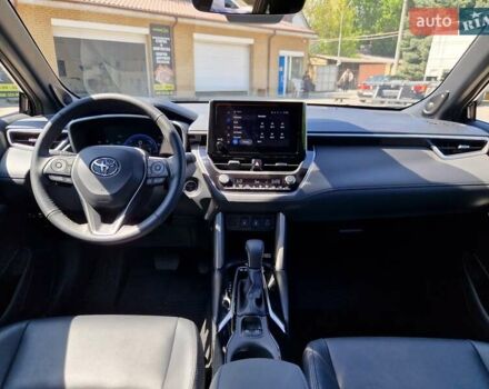 Черный Тойота Corolla Cross, объемом двигателя 2 л и пробегом 7 тыс. км за 29999 $, фото 35 на Automoto.ua