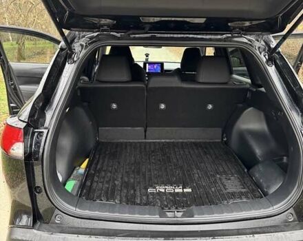 Черный Тойота Corolla Cross, объемом двигателя 2 л и пробегом 29 тыс. км за 31500 $, фото 3 на Automoto.ua