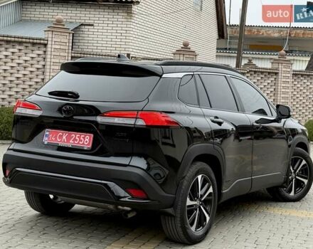 Чорний Тойота Corolla Cross, об'ємом двигуна 2 л та пробігом 5 тис. км за 29700 $, фото 3 на Automoto.ua