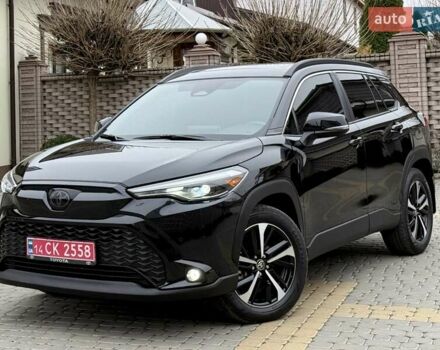 Чорний Тойота Corolla Cross, об'ємом двигуна 2 л та пробігом 5 тис. км за 29700 $, фото 5 на Automoto.ua