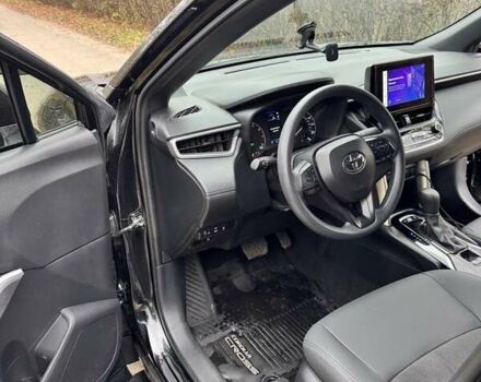 Черный Тойота Corolla Cross, объемом двигателя 2 л и пробегом 29 тыс. км за 31500 $, фото 4 на Automoto.ua