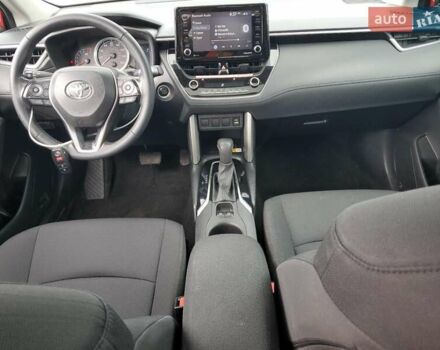 Червоний Тойота Corolla Cross, об'ємом двигуна 2 л та пробігом 95 тис. км за 8500 $, фото 7 на Automoto.ua