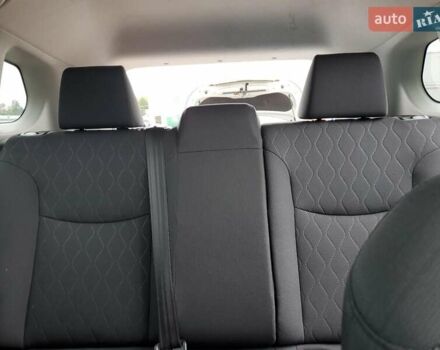 Червоний Тойота Corolla Cross, об'ємом двигуна 2 л та пробігом 95 тис. км за 8500 $, фото 9 на Automoto.ua