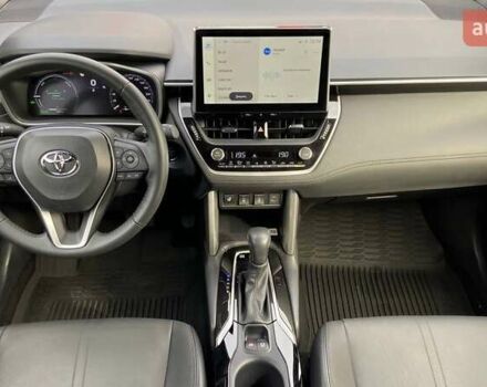 Красный Тойота Corolla Cross, объемом двигателя 2 л и пробегом 2 тыс. км за 38900 $, фото 7 на Automoto.ua