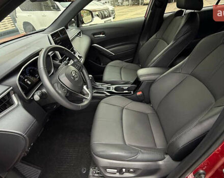 Красный Тойота Corolla Cross, объемом двигателя 2 л и пробегом 5 тыс. км за 38547 $, фото 11 на Automoto.ua