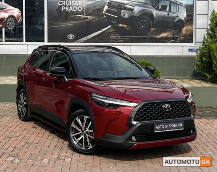 Красный Тойота Corolla Cross, объемом двигателя 2 л и пробегом 518 тыс. км за 38899 $, фото 2 на Automoto.ua