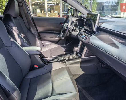 Красный Тойота Corolla Cross, объемом двигателя 2 л и пробегом 1 тыс. км за 38810 $, фото 5 на Automoto.ua