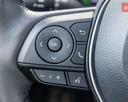 Красный Тойота Corolla Cross, объемом двигателя 2 л и пробегом 1 тыс. км за 38810 $, фото 27 на Automoto.ua