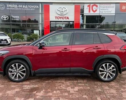 Красный Тойота Corolla Cross, объемом двигателя 2 л и пробегом 2 тыс. км за 38900 $, фото 2 на Automoto.ua