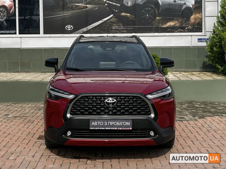 Червоний Тойота Corolla Cross, об'ємом двигуна 2 л та пробігом 518 тис. км за 37829 $, фото 1 на Automoto.ua