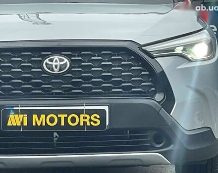 Тойота Corolla Cross, объемом двигателя 2 л и пробегом 4 тыс. км за 24000 $, фото 10 на Automoto.ua