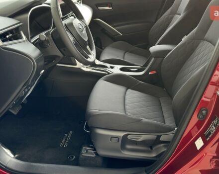 Тойота Corolla Cross, об'ємом двигуна 2 л та пробігом 0 тис. км за 38960 $, фото 3 на Automoto.ua