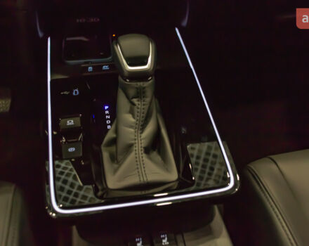 Тойота Corolla Cross, об'ємом двигуна 2 л та пробігом 0 тис. км за 43106 $, фото 9 на Automoto.ua