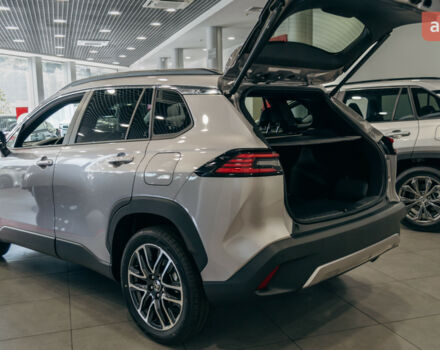 Тойота Corolla Cross, об'ємом двигуна 2 л та пробігом 0 тис. км за 43106 $, фото 8 на Automoto.ua