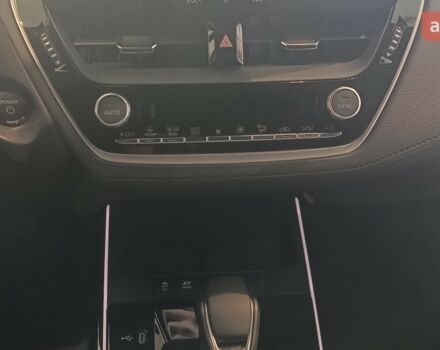 Тойота Corolla Cross, об'ємом двигуна 2 л та пробігом 0 тис. км за 42733 $, фото 10 на Automoto.ua