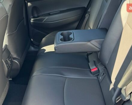 Тойота Corolla Cross 2025 у Житомирі на Automoto.ua Тойота Corolla Cross, об'ємом двигуна 2 л та пробігом 0 тис. км за 43190 $, фото 8 на Automoto.ua