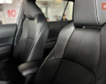 Тойота Corolla Cross, об'ємом двигуна 2 л та пробігом 0 тис. км за 40253 $, фото 10 на Automoto.ua