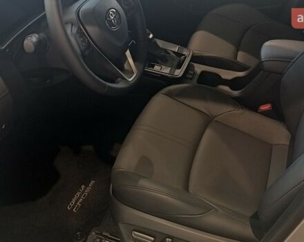 Тойота Corolla Cross, об'ємом двигуна 2 л та пробігом 0 тис. км за 42733 $, фото 7 на Automoto.ua