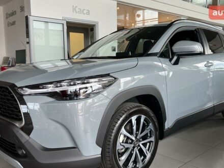 Тойота Corolla Cross 2025 у Вінниці на Automoto.ua Тойота Corolla Cross, об'ємом двигуна 2 л та пробігом 0 тис. км за 40613 $, фото 1 на Automoto.ua