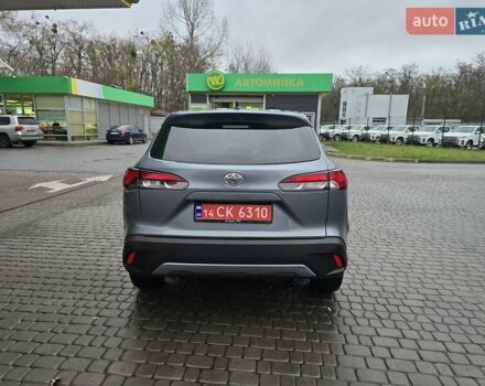 Серый Тойота Corolla Cross, объемом двигателя 2 л и пробегом 78 тыс. км за 23999 $, фото 13 на Automoto.ua