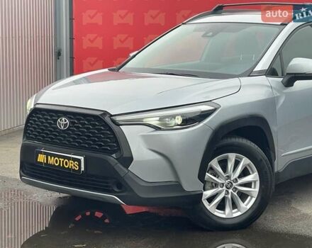 Серый Тойота Corolla Cross, объемом двигателя 2 л и пробегом 4 тыс. км за 24000 $, фото 6 на Automoto.ua