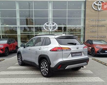 Серый Тойота Corolla Cross, объемом двигателя 2 л и пробегом 46 тыс. км за 33413 $, фото 1 на Automoto.ua
