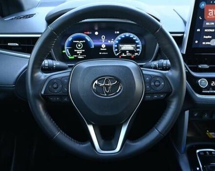 Серый Тойота Corolla Cross, объемом двигателя 2 л и пробегом 12 тыс. км за 31550 $, фото 8 на Automoto.ua