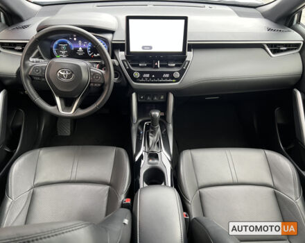 Серый Тойота Corolla Cross, объемом двигателя 2 л и пробегом 40 тыс. км за 35077 $, фото 9 на Automoto.ua