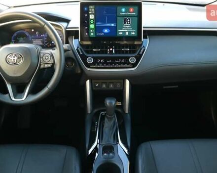 Серый Тойота Corolla Cross, объемом двигателя 2 л и пробегом 1 тыс. км за 38330 $, фото 7 на Automoto.ua