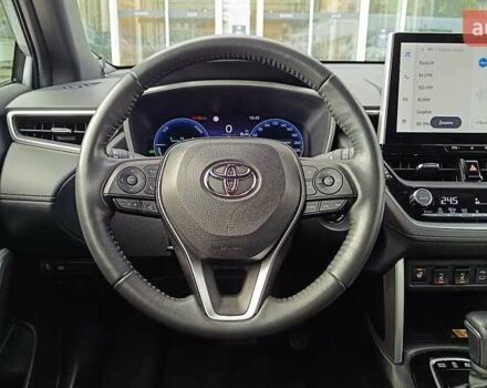 Серый Тойота Corolla Cross, объемом двигателя 2 л и пробегом 16 тыс. км за 39681 $, фото 8 на Automoto.ua