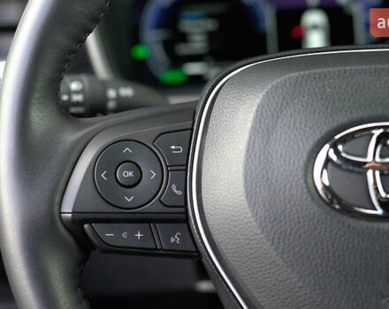 Сірий Тойота Corolla Cross, об'ємом двигуна 2 л та пробігом 3 тис. км за 39739 $, фото 20 на Automoto.ua