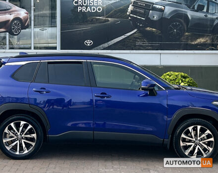 Синий Тойота Corolla Cross, объемом двигателя 2 л и пробегом 20 тыс. км за 34714 $, фото 3 на Automoto.ua